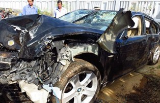 Bắt tạm giam CSGT lái xe BMW đâm chết hai dân phòng