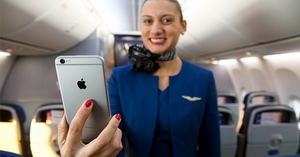 23.000 iPhone 6 Plus được phát cho tiếp viên hàng không