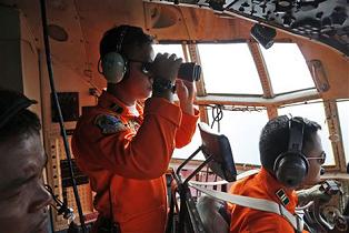 Bí ẩn thời khắc cuối cùng của máy bay QZ8501
