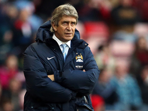 Bị thắt hầu bao, Man City khó đua với Chelsea