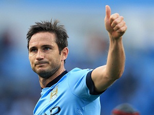Man City “trói chân” Lampard tới hết mùa