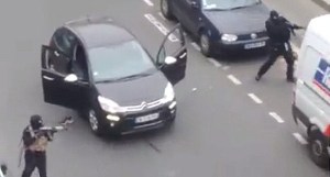 Khủng bố kinh hoàng ở Paris, cả thế giới lên án