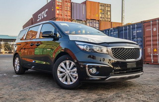  Cận cảnh Kia Sedona 2015 vừa về Việt Nam