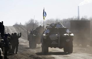 Hàng loạt xe tăng Kiev bất ngờ vượt chiến tuyến