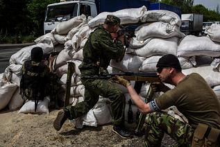 Ukraine mong manh, quân nước ngoài đổ bộ đến?