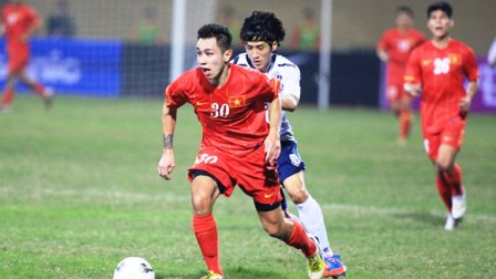 HLV Miura tính bổ sung cầu thủ Việt kiều lên tuyển