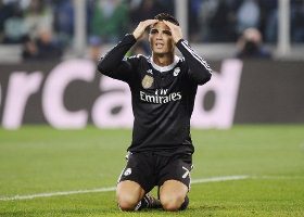 C.Ronaldo ghi bàn, Real Madrid vẫn thất thủ trước Juventus