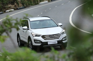 Hyundai Santa Fe 2015 trong mắt người tiêu dùng Việt