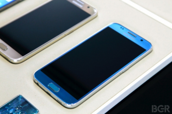 Galaxy S6 Mini lộ cấu hình mạnh mẽ không kém bản tiêu chuẩn