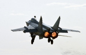 Nga đầu tư nâng cấp &quot;huyền thoại đánh chặn&quot;- MiG-31