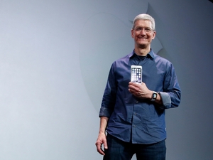Apple tham vọng &quot;hớt váng&quot; của các nhà viễn thông
