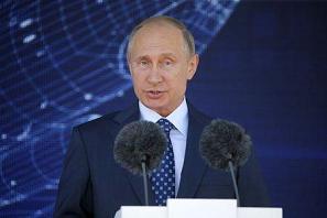 Uy tín Tổng thống Putin bất ngờ giảm sút