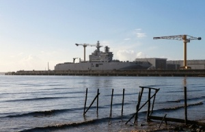 Nga quay lại dùng tàu ngầm Mistral &quot;chơi khó&quot; Pháp