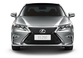 Lexus ES có phiên bản mới giá mềm