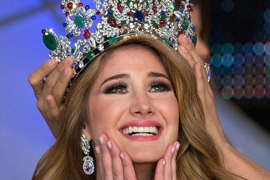 Sinh viên nha khoa đăng quang Hoa hậu Venezuela năm 2015