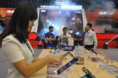 Sôi động sản phẩm công nghệ mới nhất phô diễn tại Hà Nội