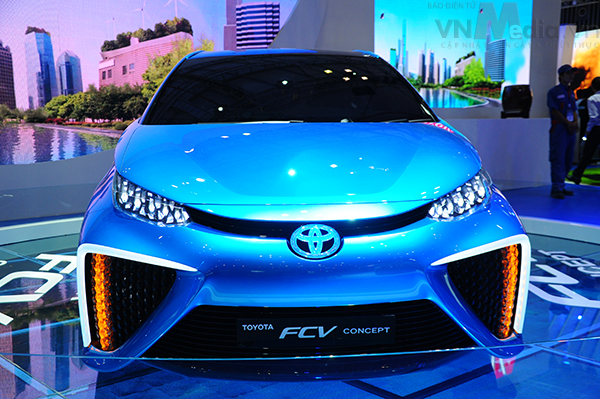 Xe ý tưởng Toyota FCV tại VMS 2015