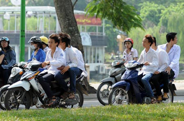 Hà Nội sẽ kiểm tra đột xuất việc học sinh vi phạm an toàn giao thông. (Ảnh minh họa)