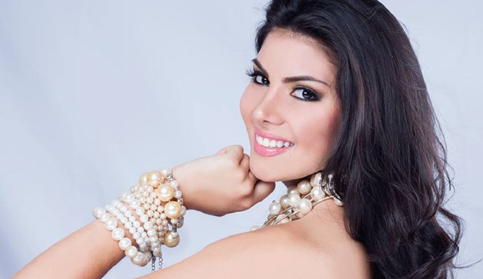Hoa hậu Trái đất Paraguay 2015 Myriam Arévalos được chỉ định là người thay thế Laura