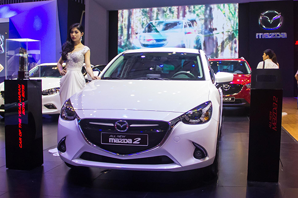 Mazda2 mới giá từ 609 triệu đồng