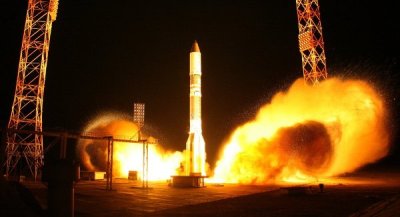 Nga phóng loạt tên lửa đưa vệ tinh lên quỹ đạo