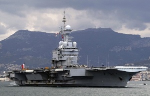 Để diệt IS, Pháp đưa tàu sân bay hạt nhân tới Syria