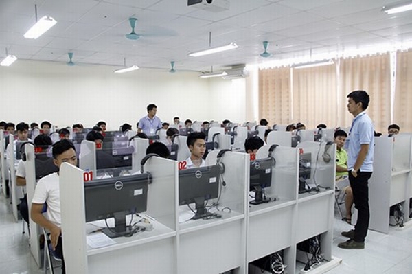 Một phòng thi của Đại học Quốc gia Hà Nội kỳ tuyển sinh năm 2015. (Ảnh GDVN)