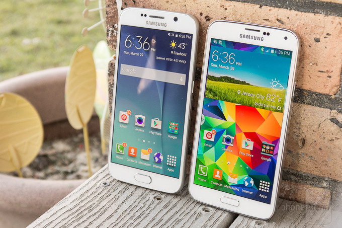 Chọn smartphone 2 SIM cao cấp tốt nhất năm 2015