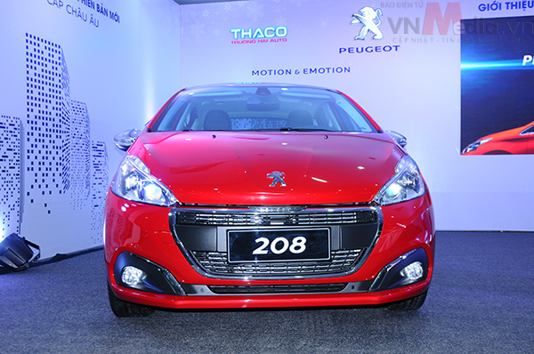 Peugeot 208  2016 ra mắt hôm qua, 10/12.