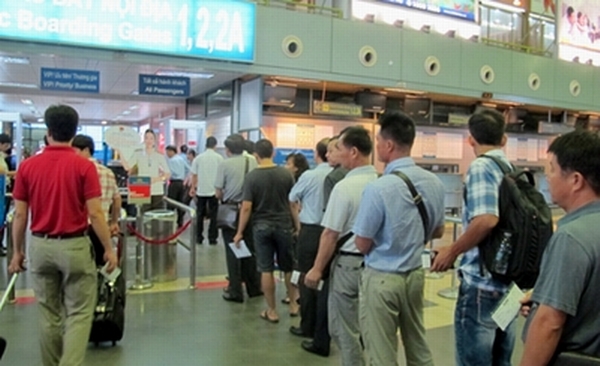 Anh ninh sân bay luôn được kiểm tra nghiêm ngặt nên rất nhiều hành khách phải mở hành lý để kiểm tra trực quan (Ảnh minh họa). 