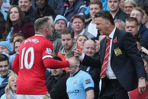 Rooney khẳng định luôn sát cánh với ông thày Van Gaal