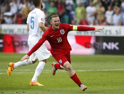 Rooney đoạt giải cầu thủ xuất sắc nhất 2015