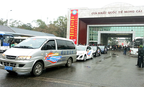 Thí điểm xe ô tô du lịch tự lái giữa Việt Nam -  Trung Quốc