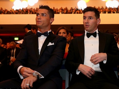 C.Ronaldo đòi Messi thanh toán tiền phiên dịch