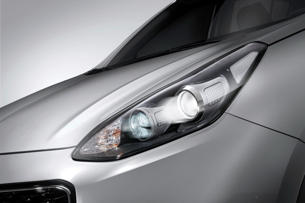 Kia Sportage 2016.jpg
