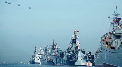 Nga dàn trận sẵn sàng nghênh chiến với NATO
