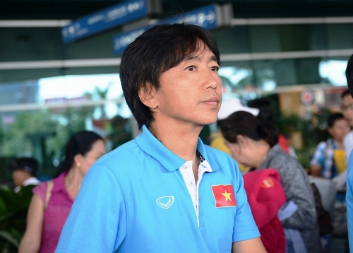 Ông Miura vừa trở lại Việt Nam cùng toàn đội U23