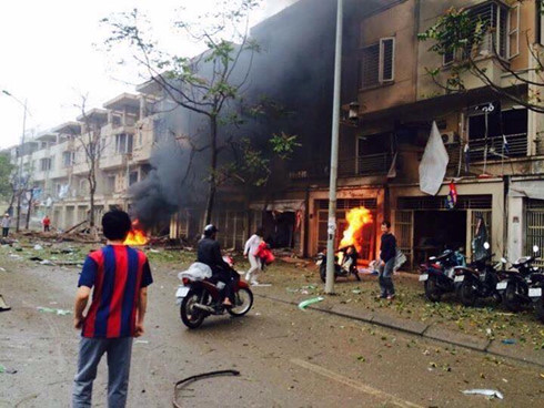 Hà Nội: Nổ lớn khiến 4 người chết là do cưa vật liệu nổ