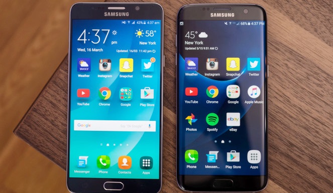 Samsung Galaxy S7 edge (phải) và Galaxy Note 5 (trái)