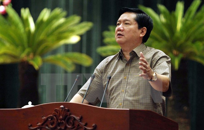 Ông Đinh La Thăng, Ủy viên Bộ Chính trị, Bí thư Thành ủy Thành phố Hồ Chí Minh chủ trì hội nghị. Ảnh: Internet.