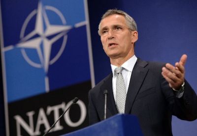 Vừa sợ vừa cần Nga, NATO muối mặt làm lành?