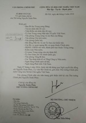 Văn bản giới thiệu chữ ký của Thủ tướng Nguyễn Xuân Phúc