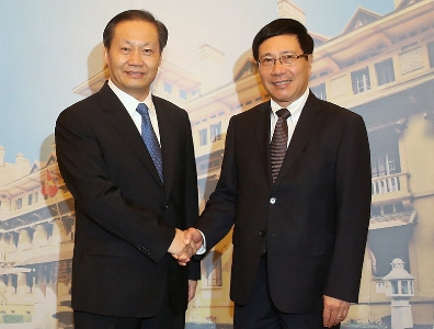Phó Thủ tướng Phạm Bình Minh tiếp Bí thư Khu ủy Quảng Tây