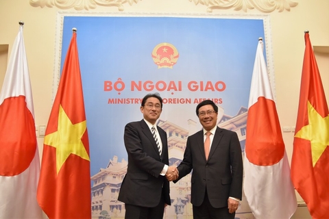 Phó Thủ tướng, Bộ trưởng Ngoại giao Phạm Bình Minh tiếp Bộ trưởng Ngoại giao Nhật Bản Fumio Kishida