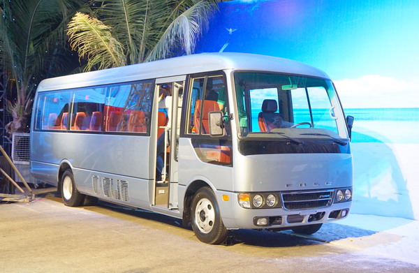 Xe buýt FUSO Rosa giá từ 1,25 tỷ