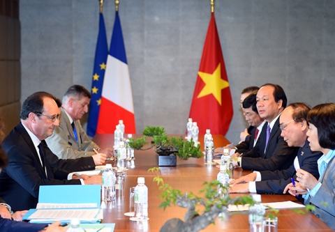 Thủ tướng Chính phủ Nguyễn Xuân Phúc gặp Tổng thống Pháp Francois Hollande. Ảnh: VGP