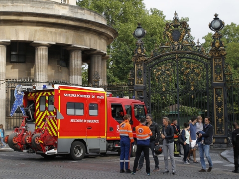 Các nạn nhân bị sét đánh ở Pháp đã được cấp cứu kịp thời