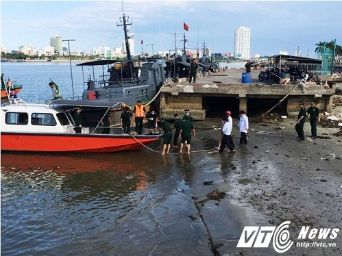 Toàn cảnh vụ tàu du lịch chở khách chìm tại Đà Nẵng