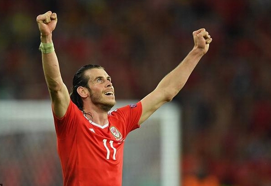  Gareth Bale cùng Bỉ đối đầu Bồ Đào Nha của Ronaldo ở bán kết