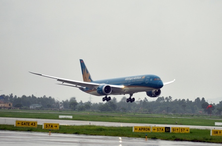 Cục Hàng không yêu cầu làm rõ vụ hỏng cửa máy bay Boeing 787